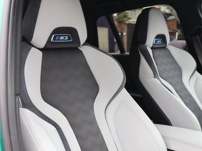 2024 BMW M3 TOURING thumbnail 40
