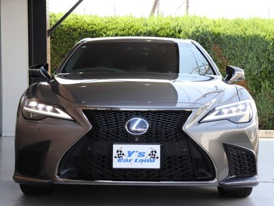 2022 Lexus LS photo 9