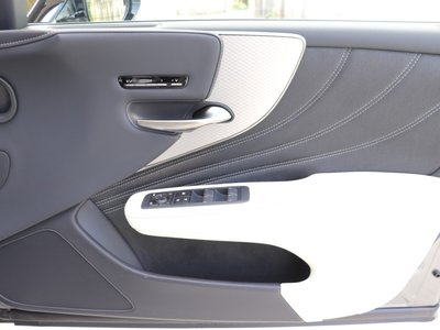 2022 Lexus LS thumbnail 47