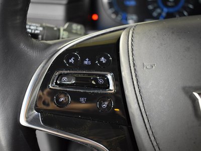 صورة مصغرة 34 لـ 2019 Cadillac ESCALADE