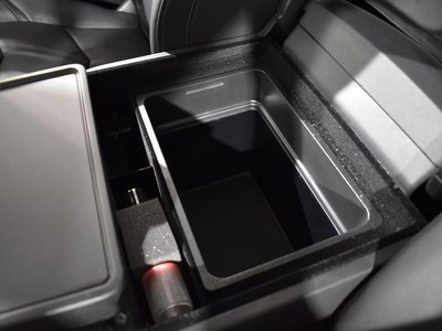 صورة مصغرة 39 لـ 2019 Cadillac ESCALADE