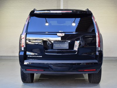 صورة مصغرة 8 لـ 2019 Cadillac ESCALADE