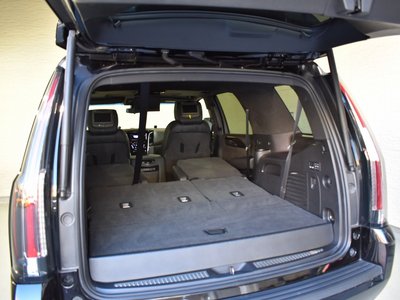 صورة مصغرة 25 لـ 2019 Cadillac ESCALADE