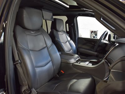 صورة مصغرة 23 لـ 2019 Cadillac ESCALADE