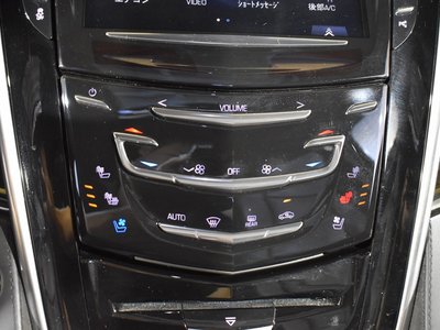 صورة مصغرة 14 لـ 2019 Cadillac ESCALADE