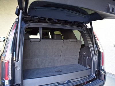 صورة مصغرة 6 لـ 2019 Cadillac ESCALADE
