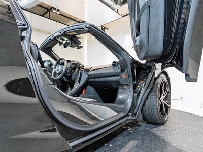 2025 Mclaren 750S SPIDER thumbnail 26