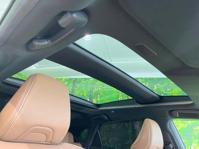 2024 Toyota CROWN SPORT photo 4
