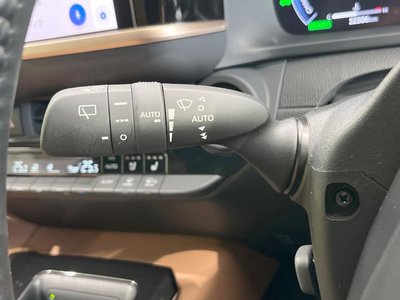 2024 Toyota CROWN SPORT thumbnail 38