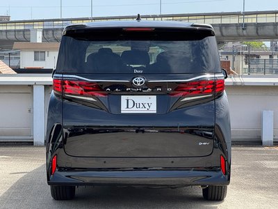 2026 Toyota ALPHARD — фото 16