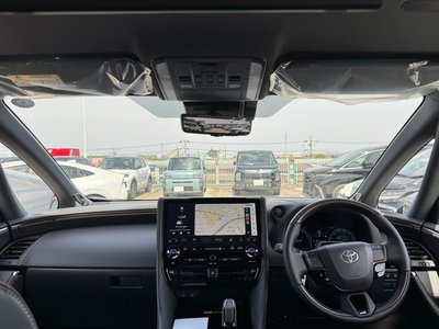 2026 Toyota ALPHARD — фото 4