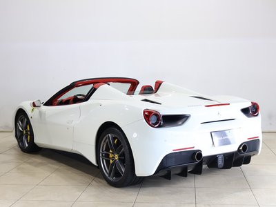 صورة مصغرة 28 لـ 2019 Ferrari 488 SPIDER