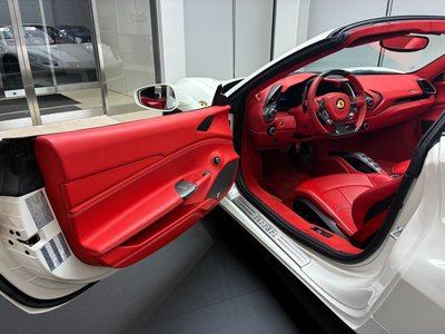 2019 Ferrari 488 SPIDER — фото 15