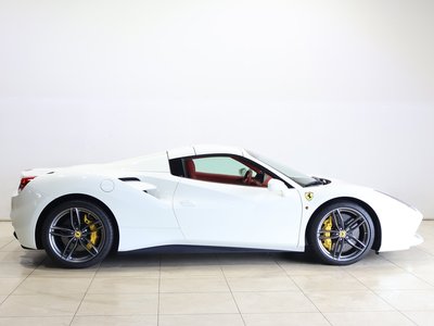 صورة مصغرة 39 لـ 2019 Ferrari 488 SPIDER