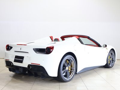 2019 Ferrari 488 SPIDER — фото 5