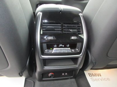 2025 BMW X7 thumbnail 70