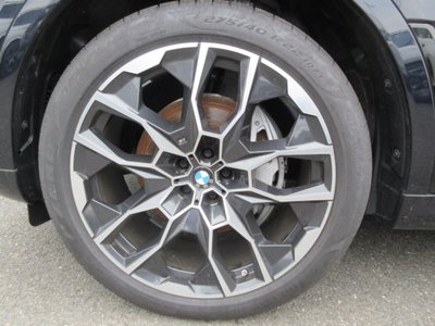 2025 BMW X7 thumbnail 20