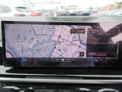 2025 BMW X7 thumbnail 39
