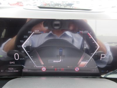 2025 BMW X7 thumbnail 42