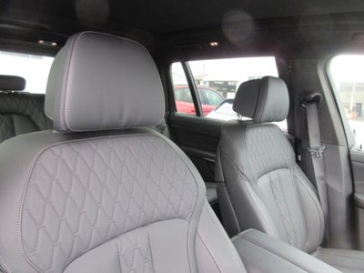 2025 BMW X7 thumbnail 27
