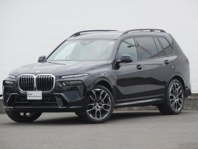 2025 BMW X7 photo 1