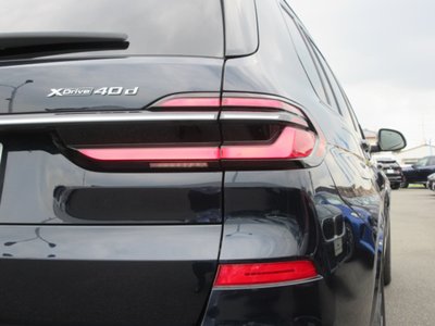 2025 BMW X7 thumbnail 59