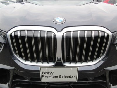 2025 BMW X7 photo 12