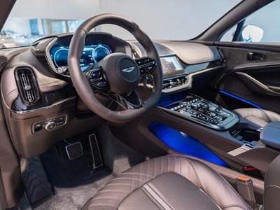 2026 Aston Martin DBX photo 13