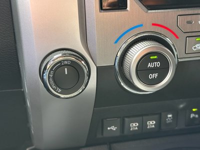 2020 Toyota TUNDRA thumbnail 40