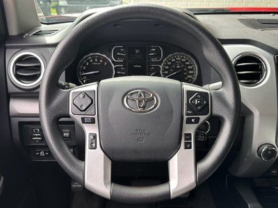 2020 Toyota TUNDRA thumbnail 32