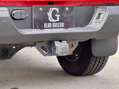 2020 Toyota TUNDRA thumbnail 19