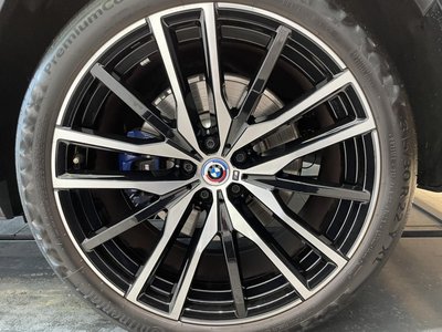2023 BMW X6 thumbnail 64