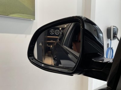 2023 BMW X6 thumbnail 51