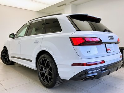 2026 AUDI Q7 photo 9