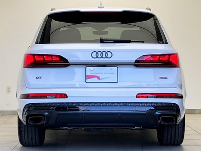 2026 AUDI Q7 photo 12
