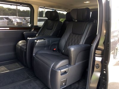 صورة مصغرة 12 لـ 2020 Toyota GRAND ACE