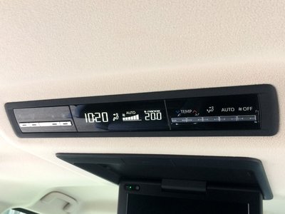 صورة مصغرة 46 لـ 2020 Toyota GRAND ACE