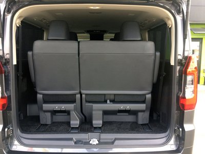 صورة مصغرة 18 لـ 2020 Toyota GRAND ACE