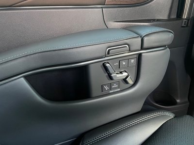 2024 Toyota ALPHARD — фото 82