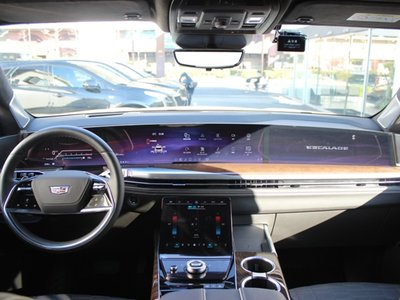 2025 Cadillac ESCALADE photo 5