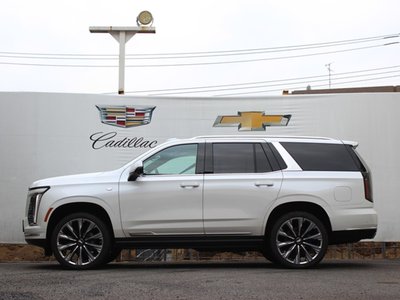 2025 Cadillac ESCALADE photo 11