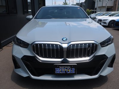 2025 BMW I5 照片 13
