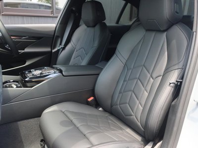 2025 BMW I5 缩略图 32