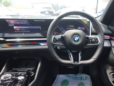 2025 BMW I5 缩略图 40