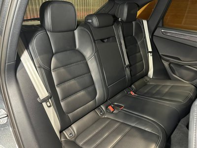 صورة مصغرة 34 لـ 2024 Porsche MACAN