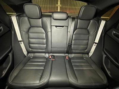 صورة مصغرة 35 لـ 2024 Porsche MACAN