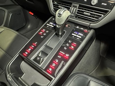 صورة مصغرة 31 لـ 2024 Porsche MACAN