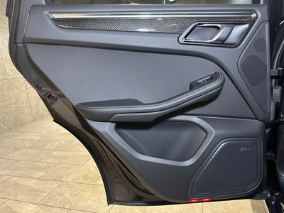 صورة مصغرة 40 لـ 2024 Porsche MACAN
