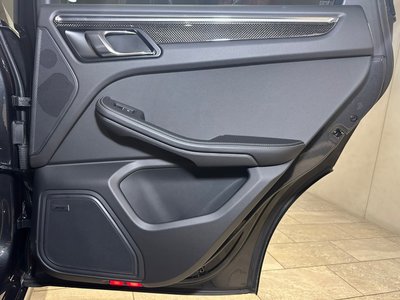 صورة مصغرة 41 لـ 2024 Porsche MACAN