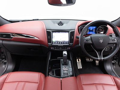 2021 Maserati LEVANTE — фото 2